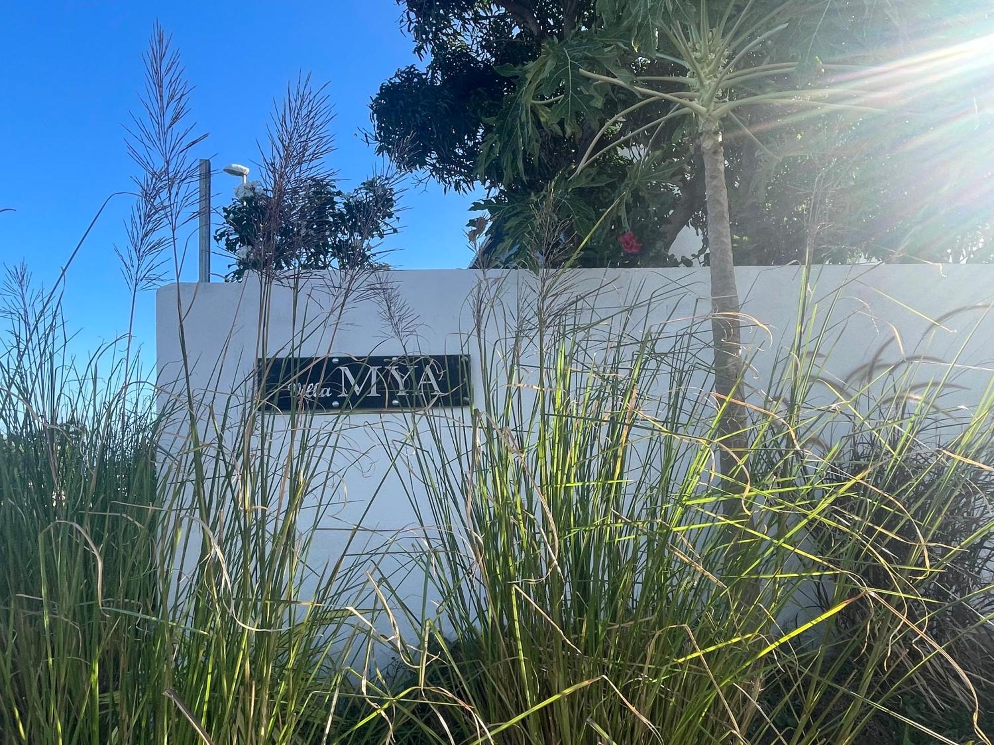 Villa Mya Location Saint Pierre Bagian luar foto